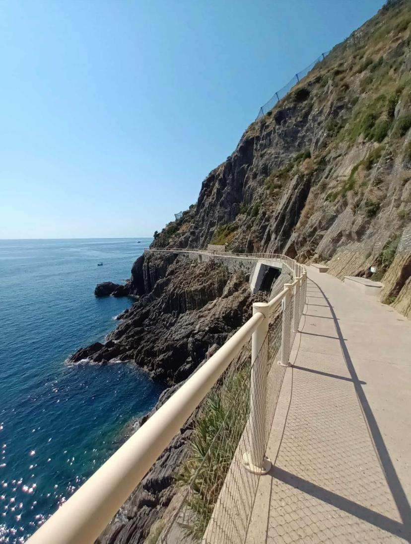 Appartement Destinazione Mare à Riomaggiore Extérieur photo